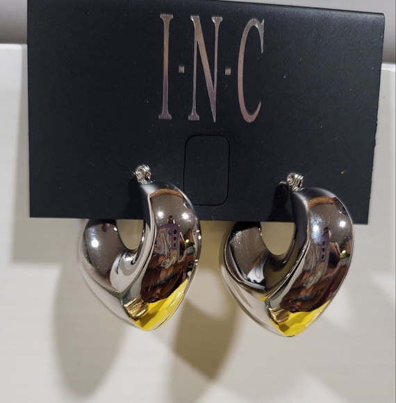 90s Silver Tone Hoop Earrings - Picture 3 of 3